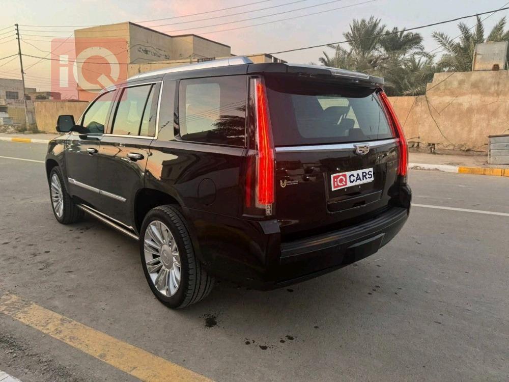 كاديلاك اسكاليد